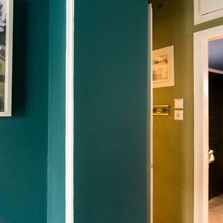 The Belgian Connection In Koukaki Apartment เอเธนส์ ภายนอก รูปภาพ