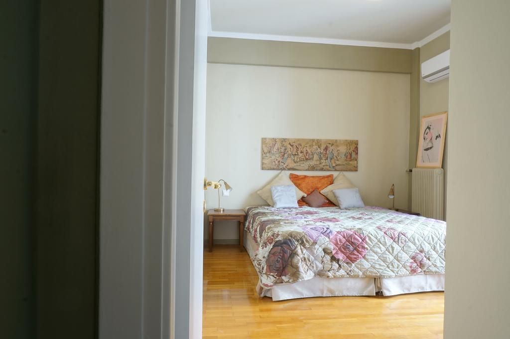 The Belgian Connection In Koukaki Apartment เอเธนส์ ภายนอก รูปภาพ